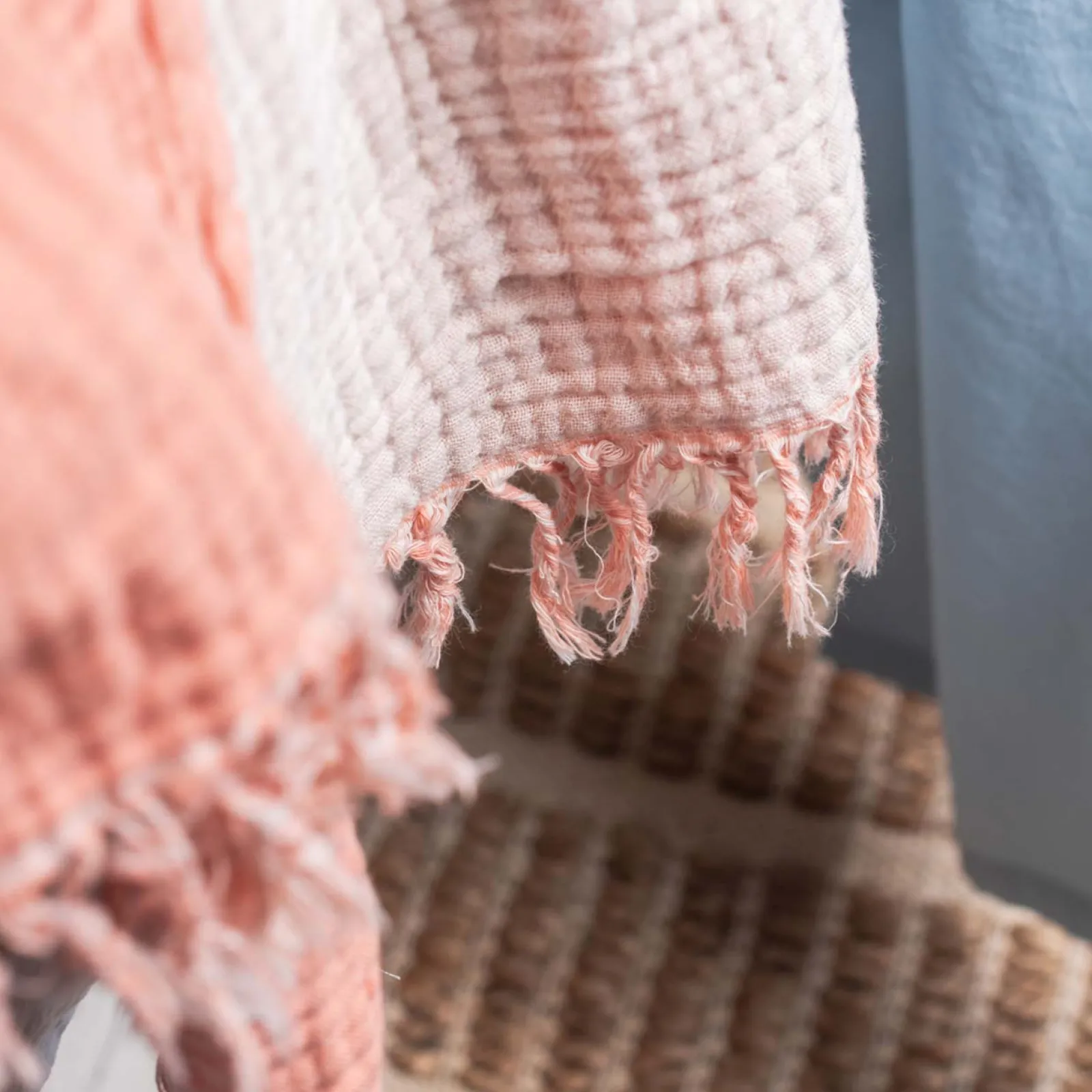 Discount Pink Clay & Birch Textured Cotton Throw Blankets & Throws|Blankets & Throws
